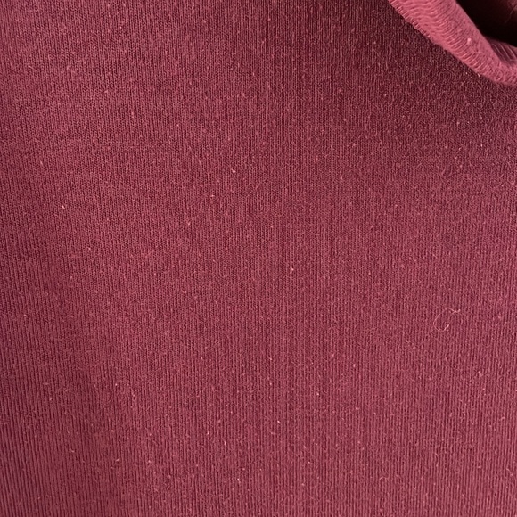 Lisa Rinna top - Picture 3 of 7